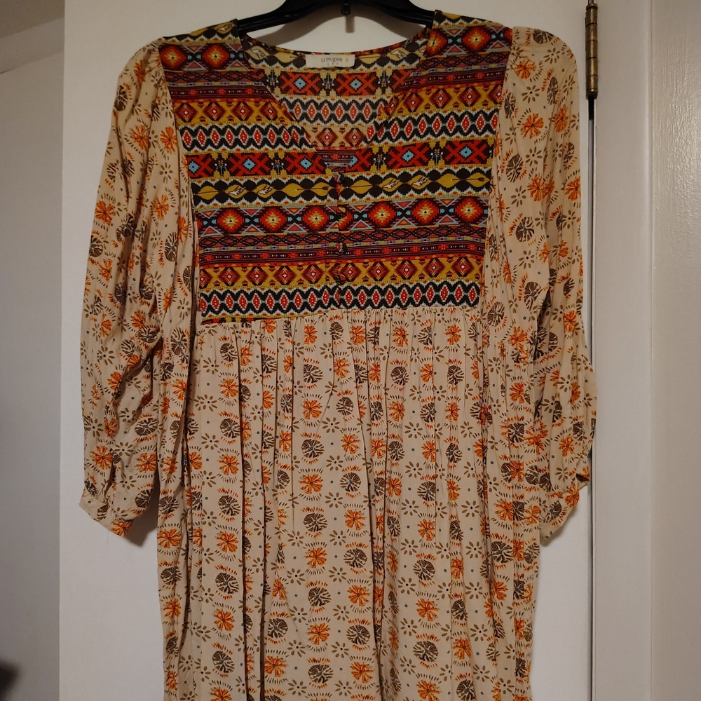 Umgee Beige Tunic with Colorful Geometric Patterns